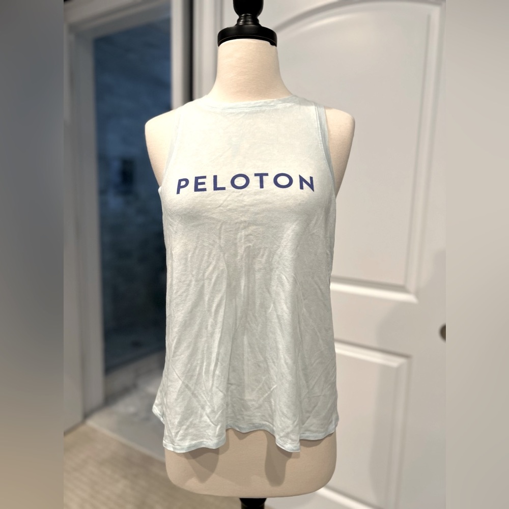 NWT Peloton tank